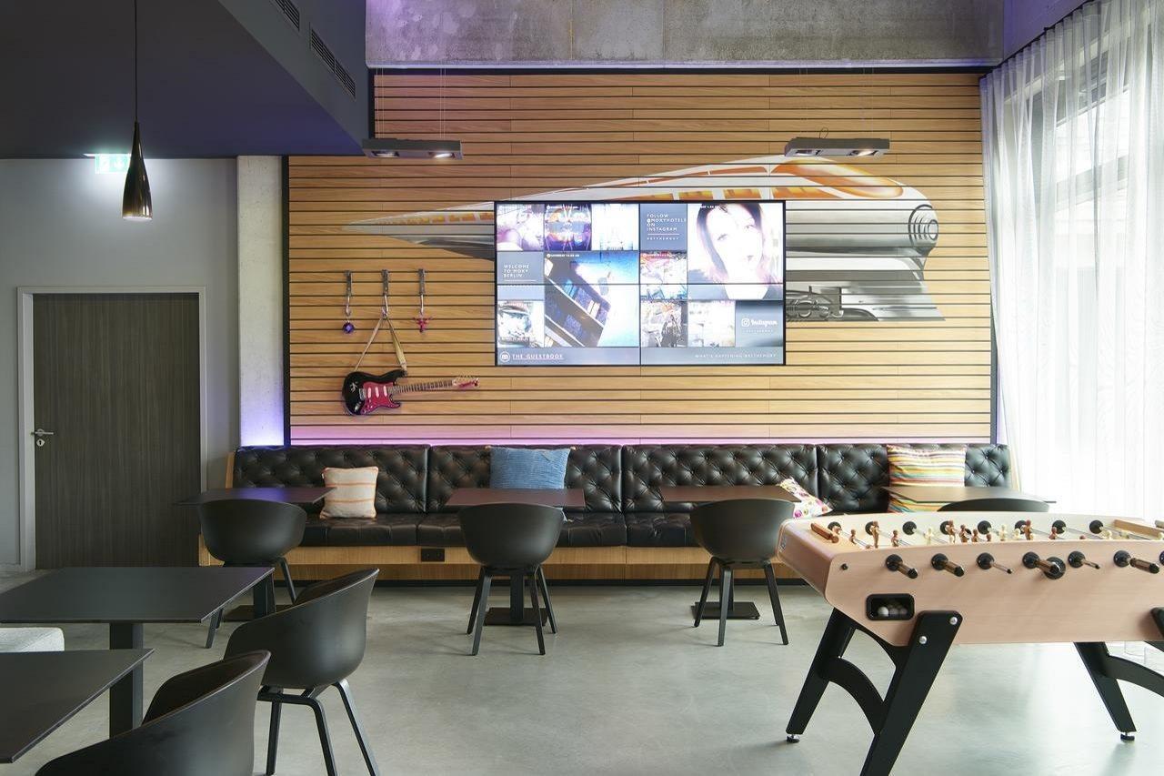 Moxy Ostbahnhof Berlim