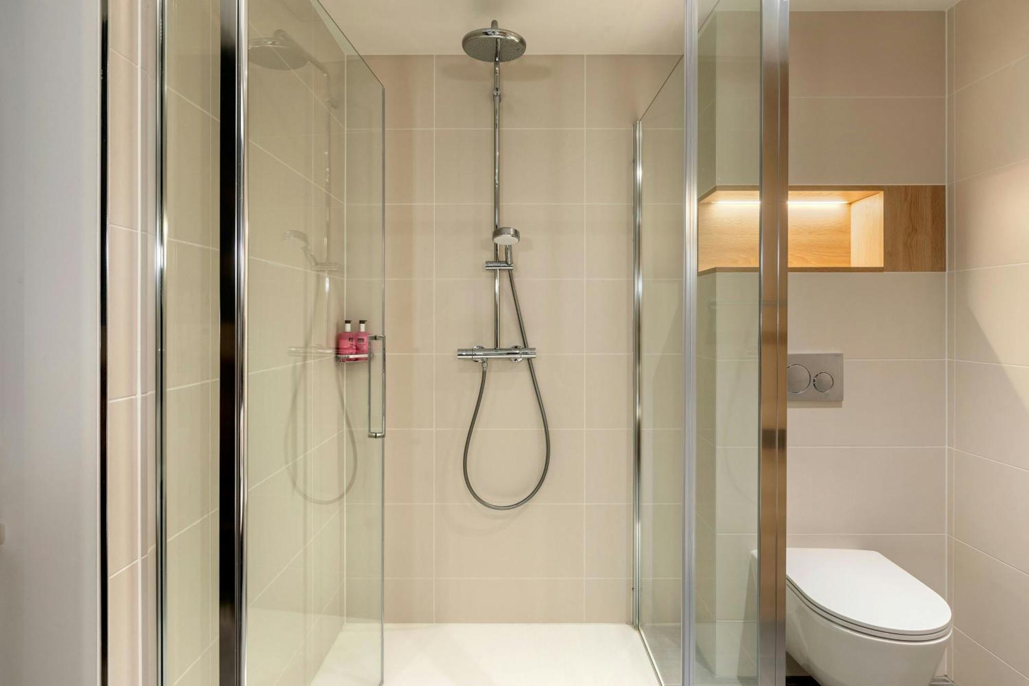 Moxy Ostbahnhof Hotel Berlim