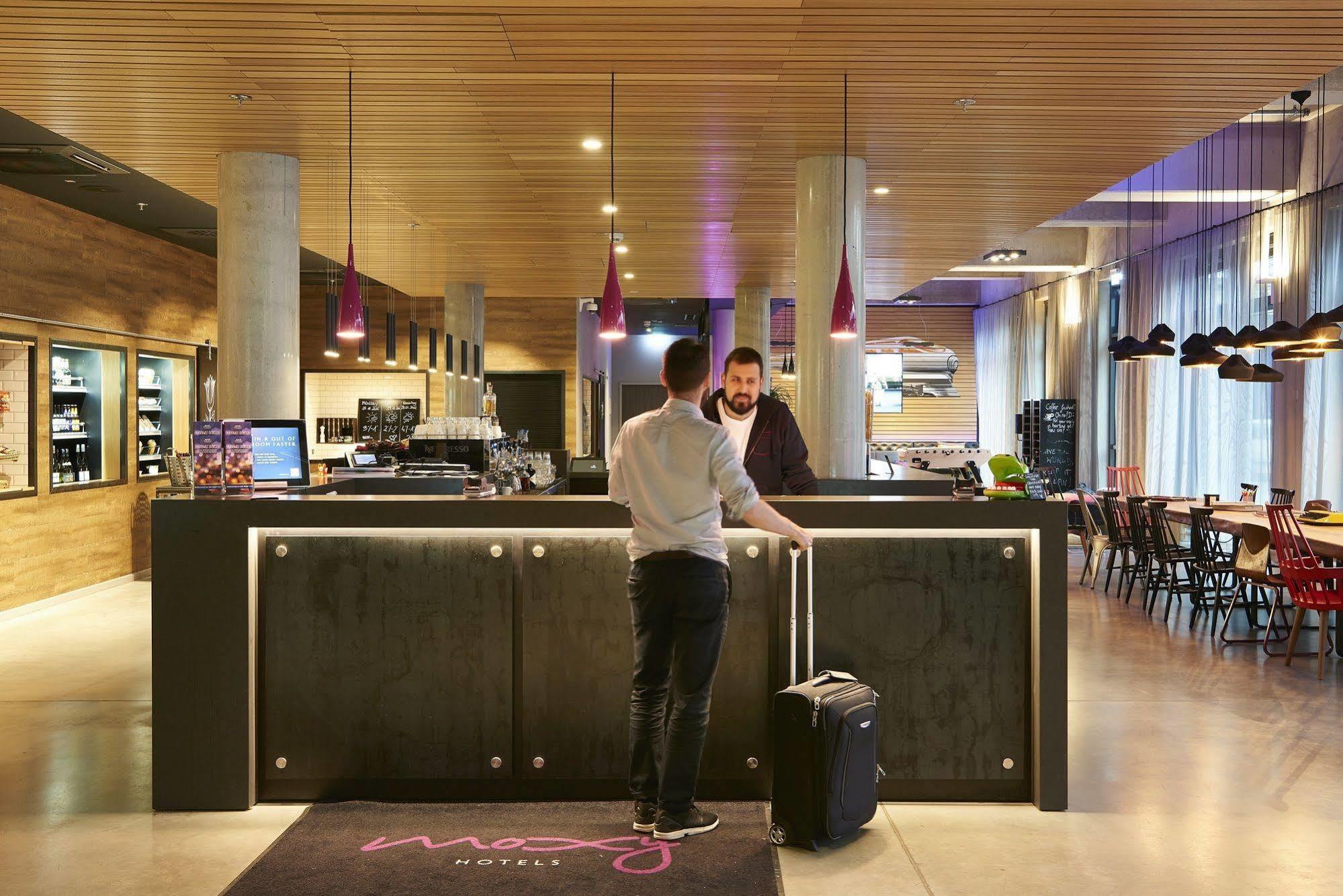 Hotel Moxy Ostbahnhof Berlim